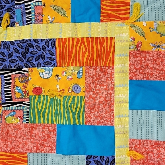 36"x38" Darling Patchwork Handmade Quilt Linus Project - Picture 2 of 6